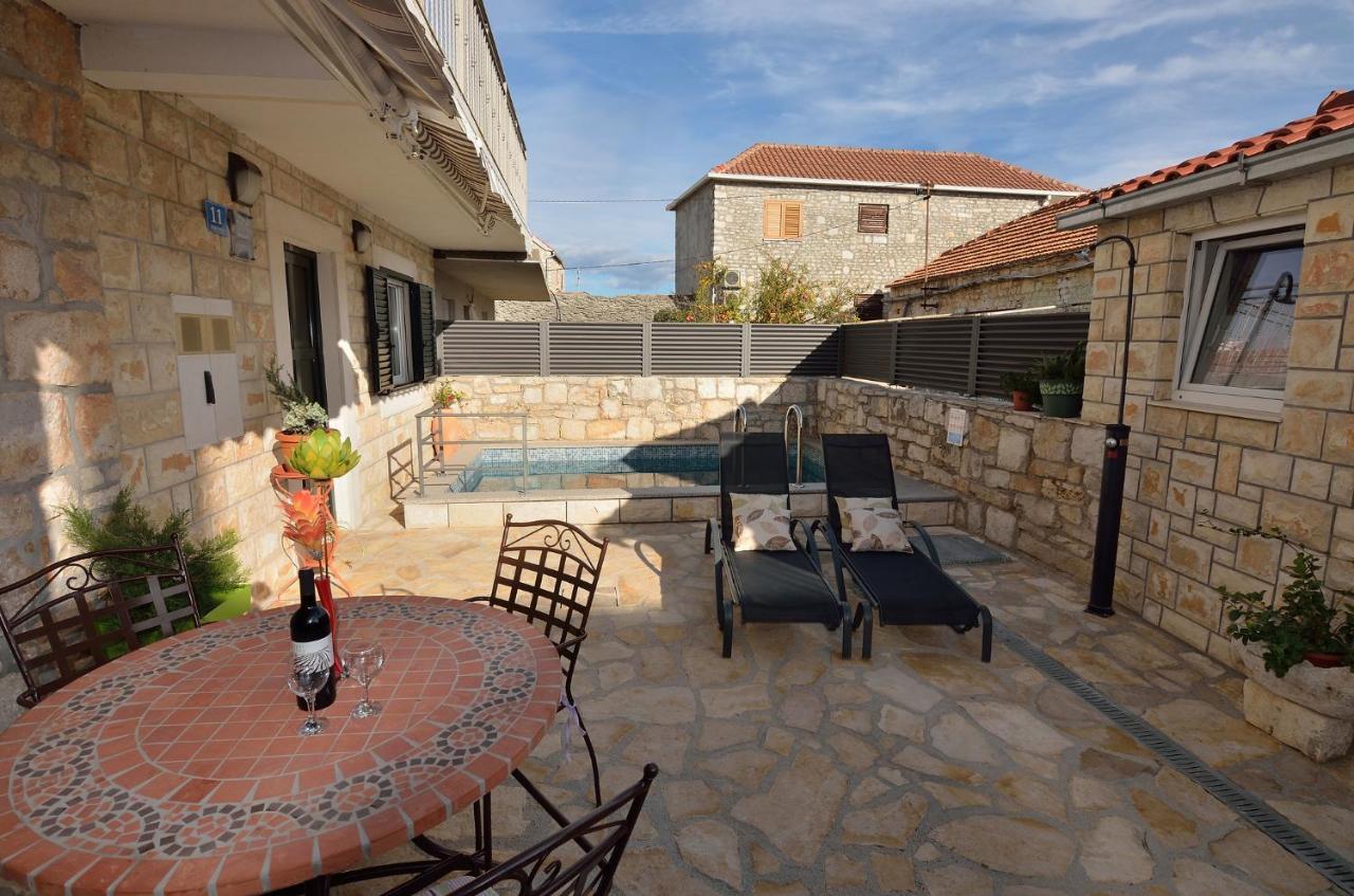 House Tihana Donje Selo na Šolti Buitenkant foto
