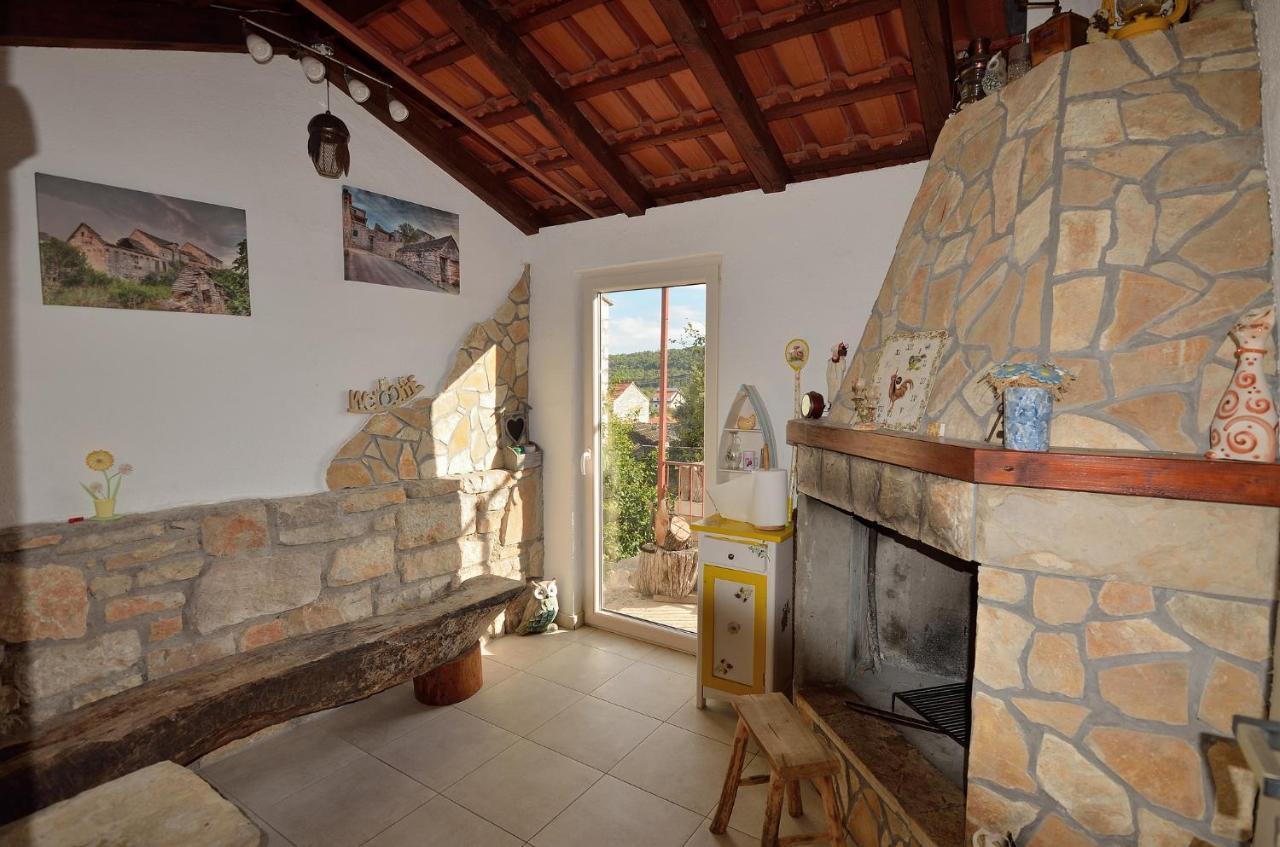 House Tihana Donje Selo na Šolti Buitenkant foto