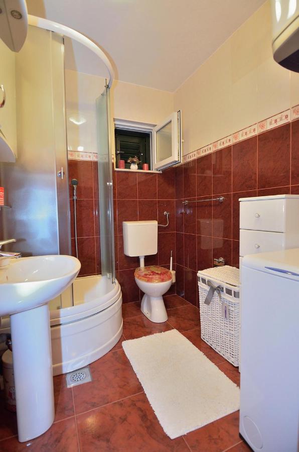 House Tihana Donje Selo na Šolti Buitenkant foto