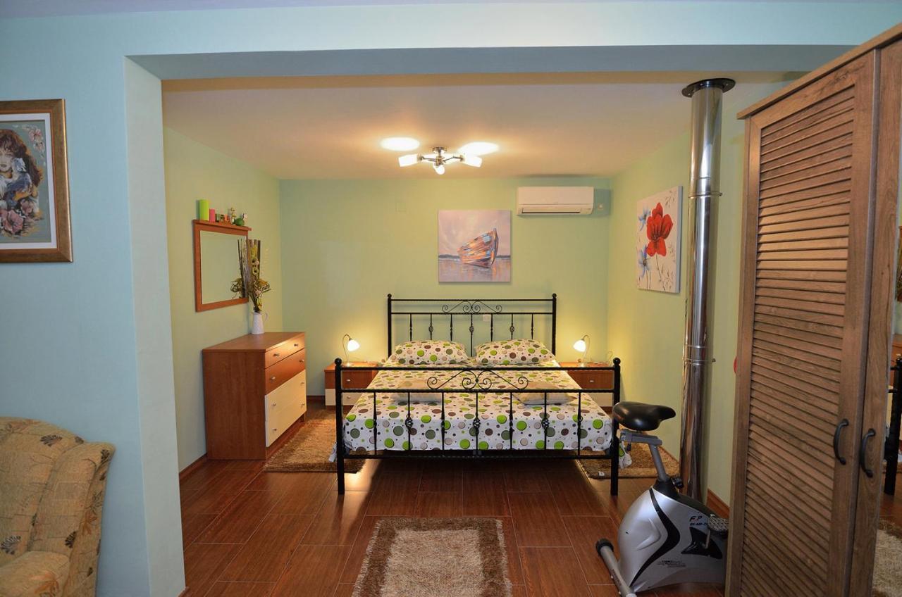 House Tihana Donje Selo na Šolti Buitenkant foto
