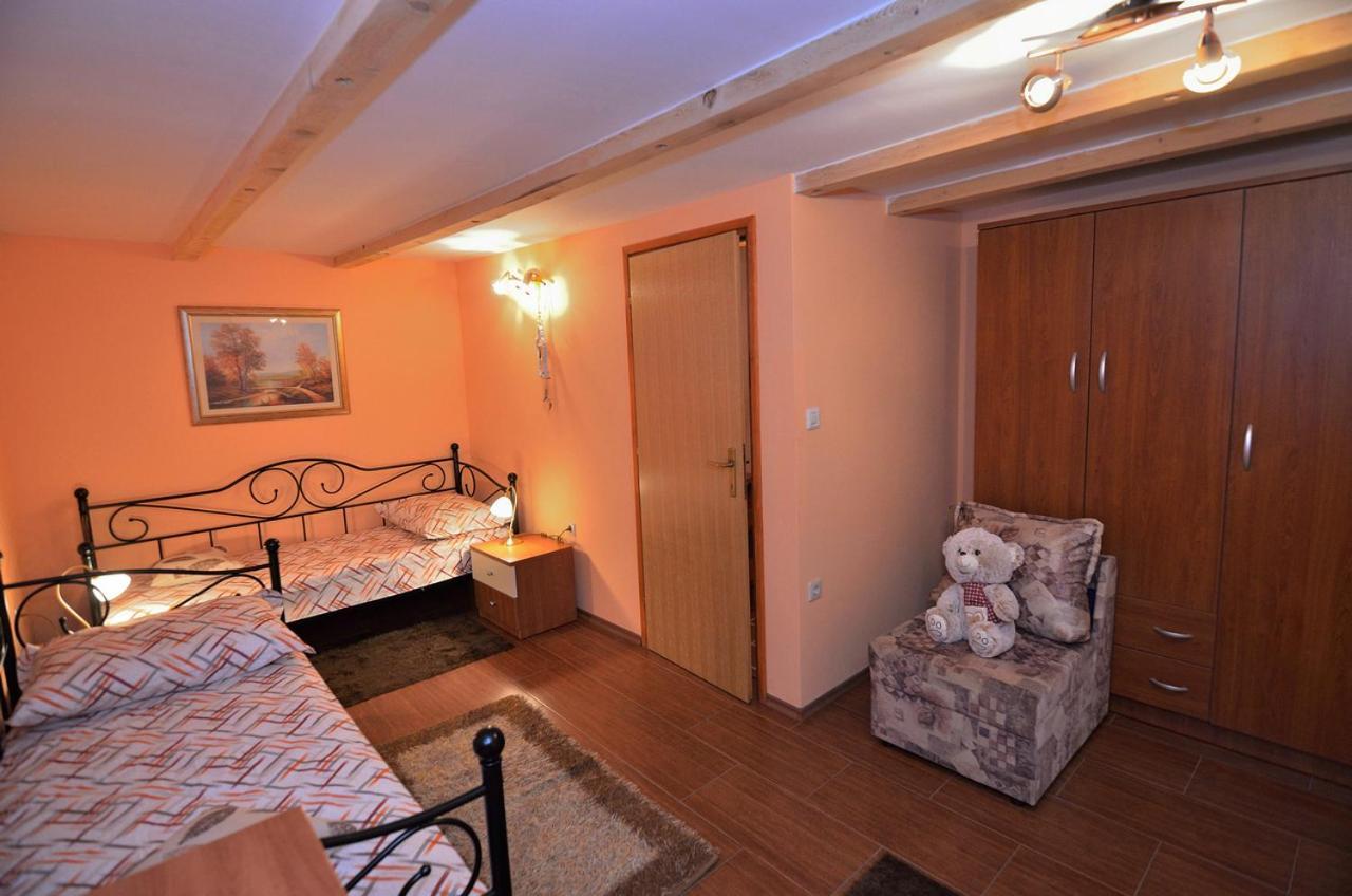 House Tihana Donje Selo na Šolti Buitenkant foto