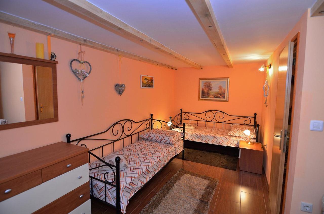 House Tihana Donje Selo na Šolti Buitenkant foto